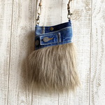 スマホショルダー　フェイクファーブラウン　デニムリメイク　1081