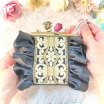 【リスのがま口ポーチ🐿️ がま口/コスメポーチ/black/インド刺繍リボン/どんぐり紫/アンティーク調】