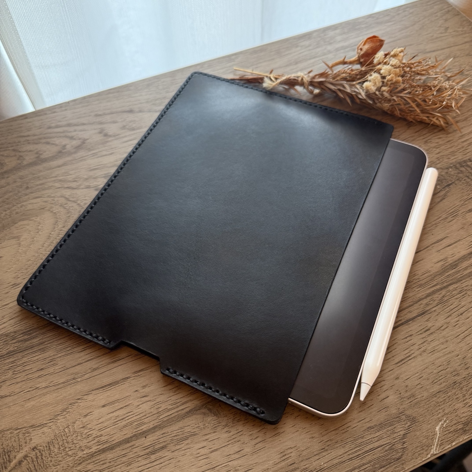 レザー iPad mini ケース / ブラック - atelier cobaku | minne byGMO