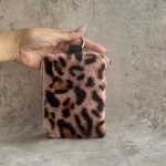 カラビナ付きミニポーチ／アニマル・ファー/鍵・薬・イヤホン収納に便利／バッグに下げて可愛い小物入れ・プチギフトにも