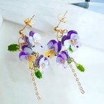 ビオラのピアス（イヤリング）＊purple＆white＊
