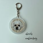 yokko様オーダー品☆犬の手刺繍のキーホルダー