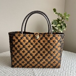 茶×こげ茶の花柄　プラカゴバッグ  