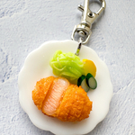 （再販）ミニチュアとんかつ🍽️キーホルダー