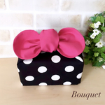 【リボンのお弁当袋】保冷保温　 ドット(黒)×濃いピンク　大人かわいい/ポーチ/ランチバッグ