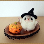 幸せのお守り　癒しの妖精✿momoちゃん　ハロウィンおばけバージョン