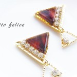 ▼べっ甲のWトライアングルピアス▲