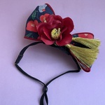 新春🎍椿🌺のカチューシャ(黒ゴム)