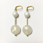 ！SALE！【p-012】大ぶりヴィンテージビーズ風ピアス/イヤリング