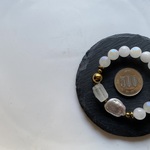 PP700-116ソーシュライトMARBLE＋猫*天然石ピアス  ｽﾃﾝﾚｽ   *送料無料* イヤリング＆樹脂ピアス交換OK　