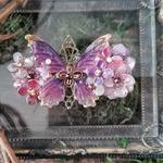 （6cm金具）ベリー咲く森の花々と蝶のバレッタ（hair ornaments of  butterfly〜Berry's Sweet Trap〜）