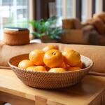 【当日出荷！】アタ製 色々使えるシンプル手編みの「みかんかご」 A01