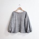霜降り裏毛ニットのポワン袖トップス/杢グレー