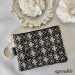 《new》🥀インド刺繍ポーチ　インド刺繍リボン　インド刺繍　コスメポーチ　モバイルポーチ　カード入れ　ポーチ　ギフト　minne_new フェイクレザー　パールチャーム付き