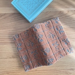 lulu A6   ミナペルホネン の 刺繍生地　文庫本カバー　ブックカバー　読書　栞 はオプションです　