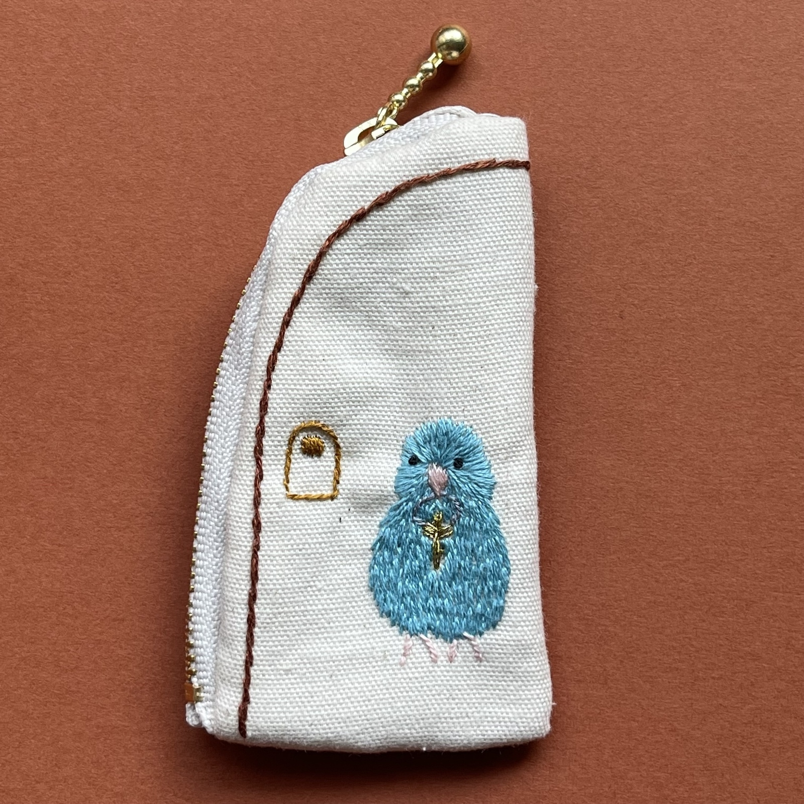 セキセイインコの刺繍ポケットティッシュケース セキセイ三兄弟