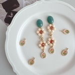 724🌼Daisy Daisy🌼シリーズ　チューリップ　ゴールド　レトロガーリー　推し活　推し色　ゆらゆら　グリーン　ピンク　ピアス/イヤリング　gomesu   ゴメス