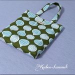 マチ付き四角いトートバッグ(デザイン画風玉ねぎ柄〜カーキ）