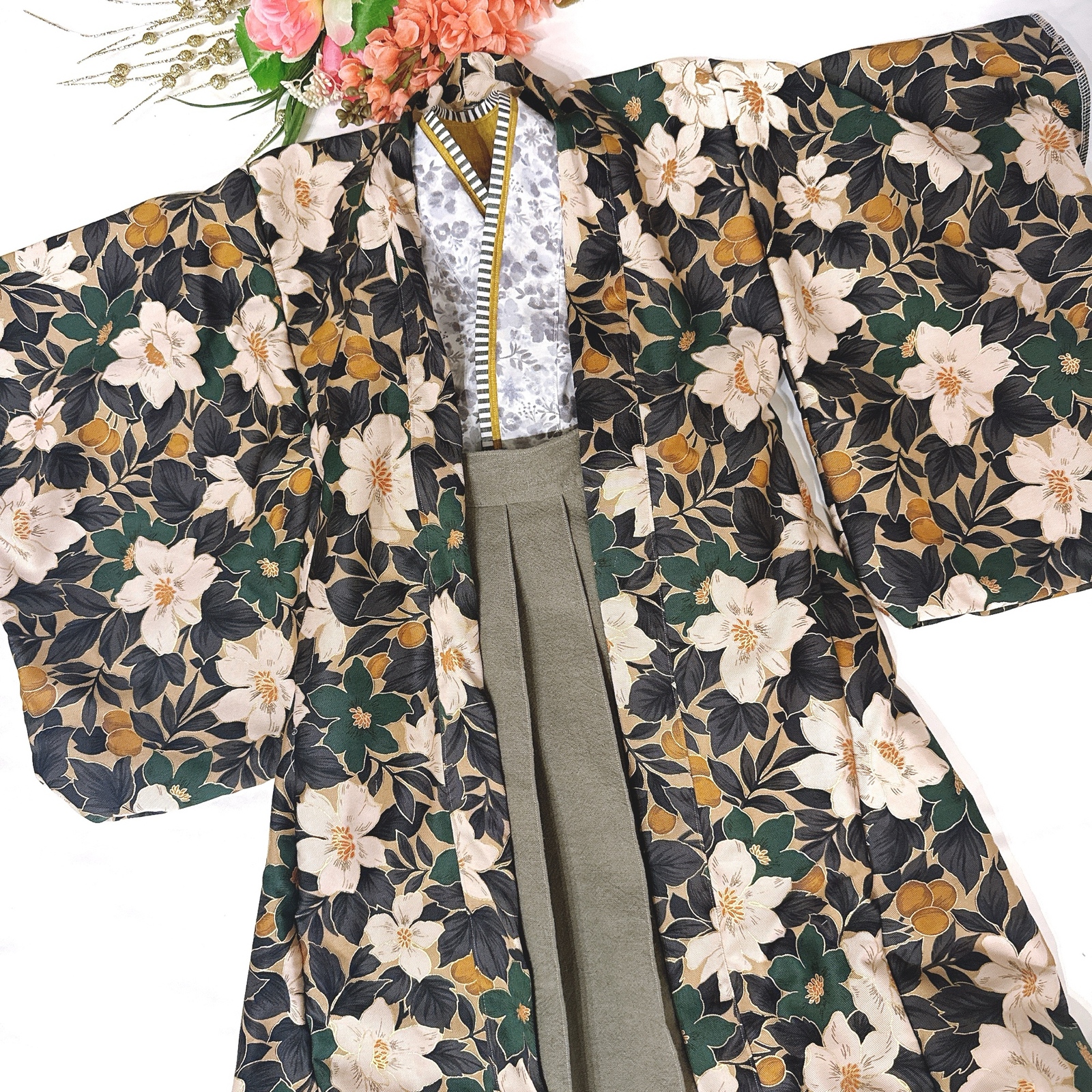 ◯七五三にオススメ◯大きなお花が華やかな5歳七五三羽織り袴セット