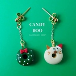 クリスマスネコチョコドーナツ（ホワイトver.) ピアス/イヤリング＊ミニチュア