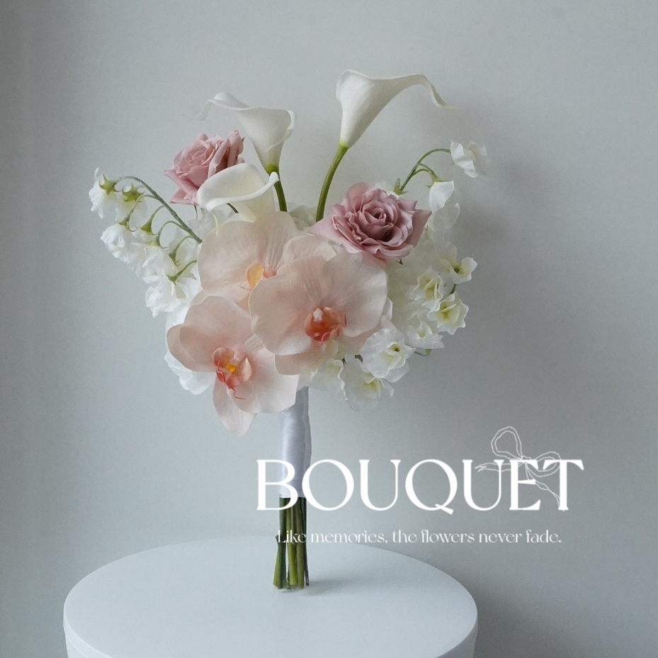 ホワイト 系 ♡ アーティフィシャルフラワーブーケ ウェディングブーケ