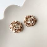 「beads flower」マットゴールド.刺繍ピアス.刺繍イヤリング.243