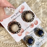 一粒ボタンシリーズ☀️アンティークボタンの　ピアス&イヤリング