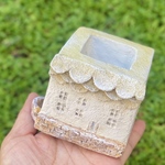手のひらサイズのキューブハウスポット　多肉鉢　サボテン鉢　四角い鉢