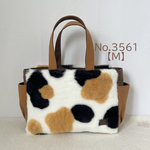  【Mサイズ】三毛猫ボア　バッグ　手提げトートバッグ　akaneko サイドポケット付き　バッグ　A4収納　アニマルボア　ハンドバッグ