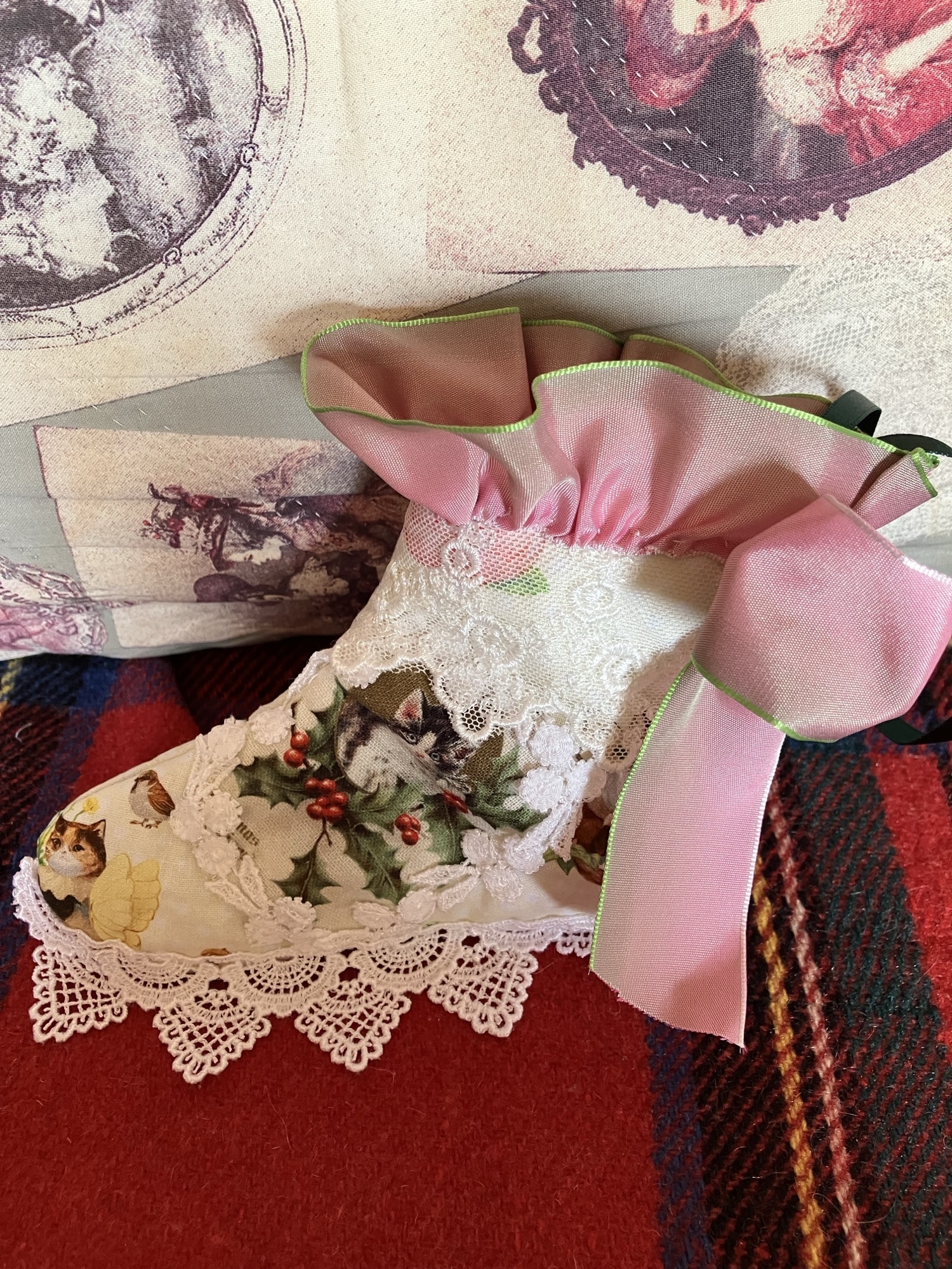 送料込み ハワイアンキルトタペストリー縦47アロハ - KIJITORAYUZU'S