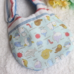 注文品 いやしの海の生き物柄　厚手８重ガーゼ　ガーゼオンリースタイよだれかけ　ふわふわ