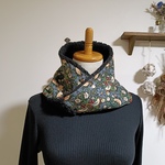 ウィリアム・モリスストロベリー・シーフスヌード