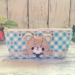 ♡ふわふわひょっこりくまさん🐻のペンケース 〜水色バイアス×いちご🍓ver.〜🩵