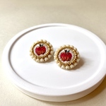 Tiny Apple Garden 刺繍 ピアス/イヤリング　〜White