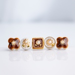 quiet bloom – tortoiseshell ｜美濃焼タイルのピアス/イヤリング　5粒セット　べっこう　花　ラメ
