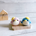 爽やかレモン帽子のペンギンさん(羊毛フェルトのペンギンマスコット2体セット) ＊プレゼント＊ギフト
