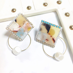 マルチカラースクエアピアス/イヤリング