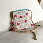 ピンクつぶつぶのポシェット/お散歩バッグ/毎日バッグ/編み物/スマホポーチ/ドット/サコッシュ