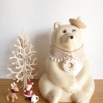 しろくま貯金箱　クリスマス　ミナペルホネン　タンバリン　リース付きつけ襟＆帽子