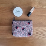 □ ミナペルホネン  light berry   pepper   ポーチ　mina perhonen の刺繍生地　リバティ　ペッパー