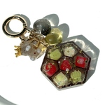 【送料込】クリスマス・ロイヤルショコラ　猫　シェイカーキーホルダー