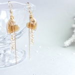 大人女子へ　ハートのピアス/イヤリング　茶　レジン