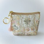 インド刺繍生地のポケットティッシュ付きポーチ　ファスナーポーチ　 ベージュ　コーラルピンク　撥水