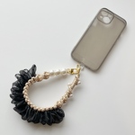 Elegant Frill & Pearl スマホハンドストラップ　ブラック　シャンパン　大人可愛い シンプル