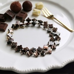 ショコラブルーム　ブラウンシェルのネックレス