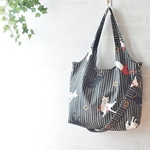 すなっち様お取り置き品　くったりバッグ（2way)　モダンな猫柄・ネコ柄　マザーズバッグにも