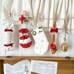 𖠰.  Christmas Garland  𖠰❄︎  クリスマスガーランド　クリスマスクラッカー　サンタさんのプレゼント袋　プレゼント　長靴下　カウベル　クリスマスオーナメント