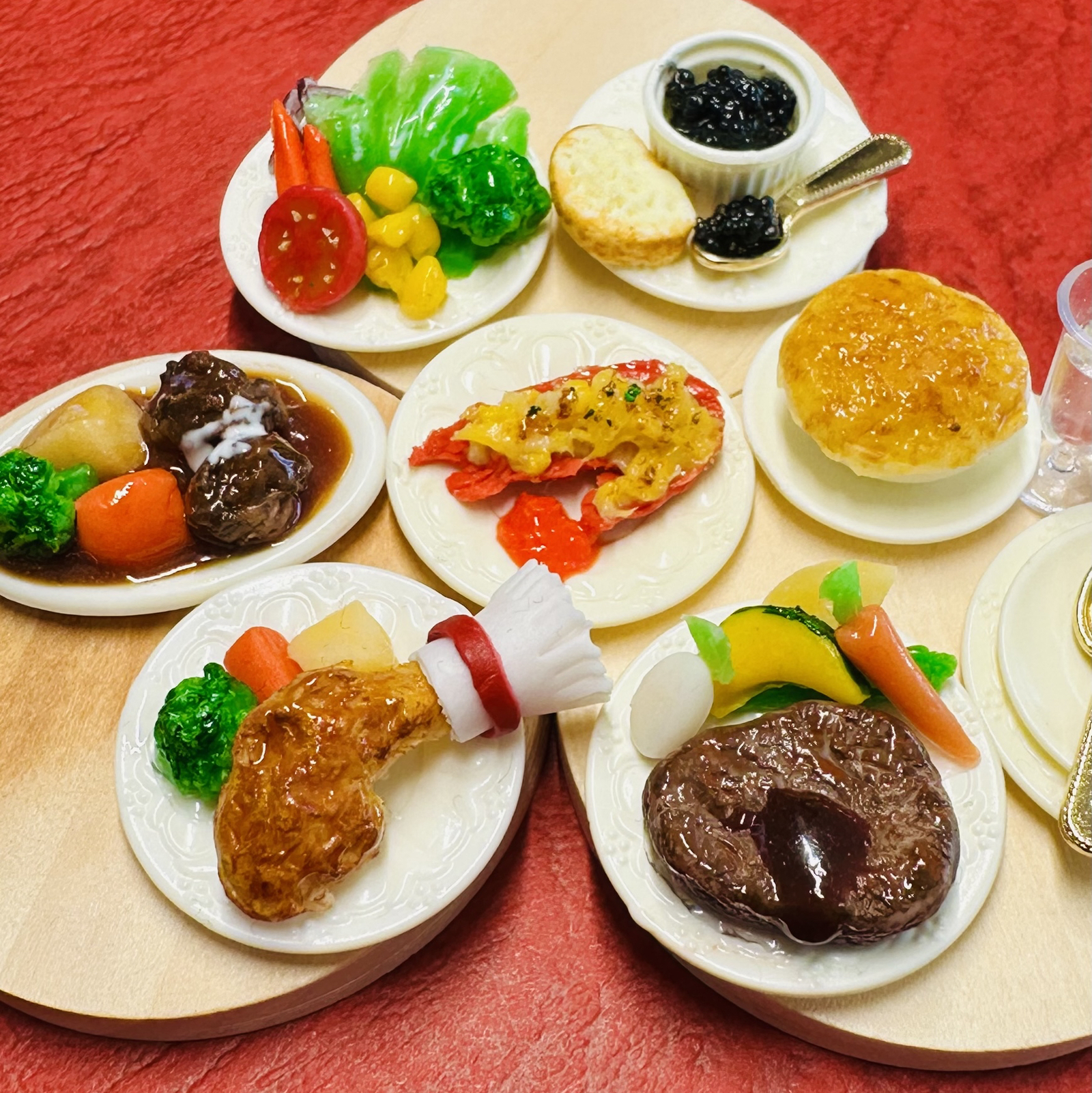 樹脂粘土 ミニチュアフードのキーホルダー⭐️ハンバーグランチ