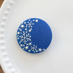 刺繍くるみボタン（ヘアゴム/ブローチ）