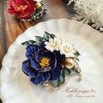 東京WS 作品   縁どり細工のお花  青系